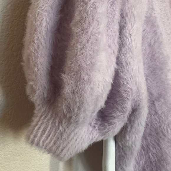 For Love and Lemons Lilac Crop Top Sweater with Daisy Buttons Size M - Picture 6 of 9